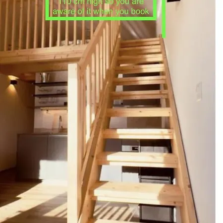 Apartment Chic Small New Up To 4 People, Pets Allowed